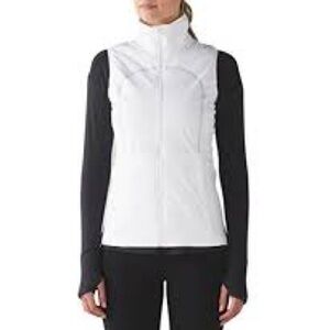Lululemon Run For Cold White Vest size 6